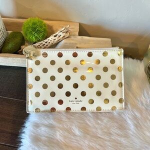 Kate Spade Cosmetic Bag Case Medium Zip Pouch Gold Cream Polka Dot.